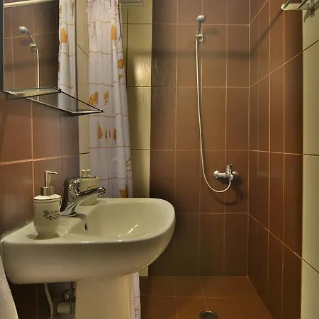 Gartagani Guest house *